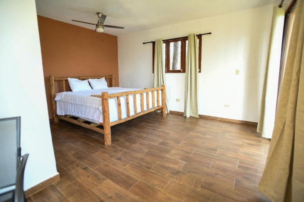 Rancho Batlle Villa Jarabacoa Exterior photo